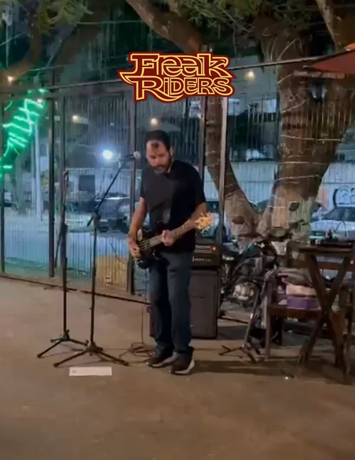 Leandro Batista ao vivo no Food Park Niterói